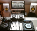 Dutch-Decks-booth-aug-10